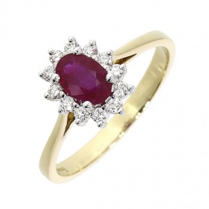 18ct Gold Ruby & Diamond Cluster Ring R 0.60 D 0.12ct