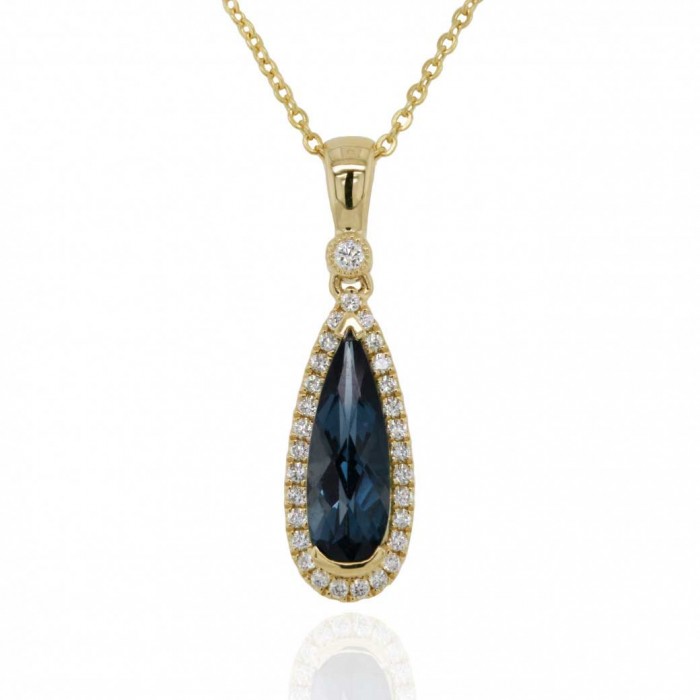 9ct Gold London Blue Topaz & Diamond Pendant & Chain D 0.15ct