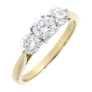 18ct Gold 3 Stone Diamond Ring - 1.00cts