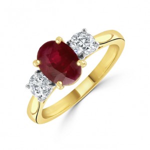 18ct Gold Three Stone Ruby & Diamond Ring - R 1.37  D 0.60