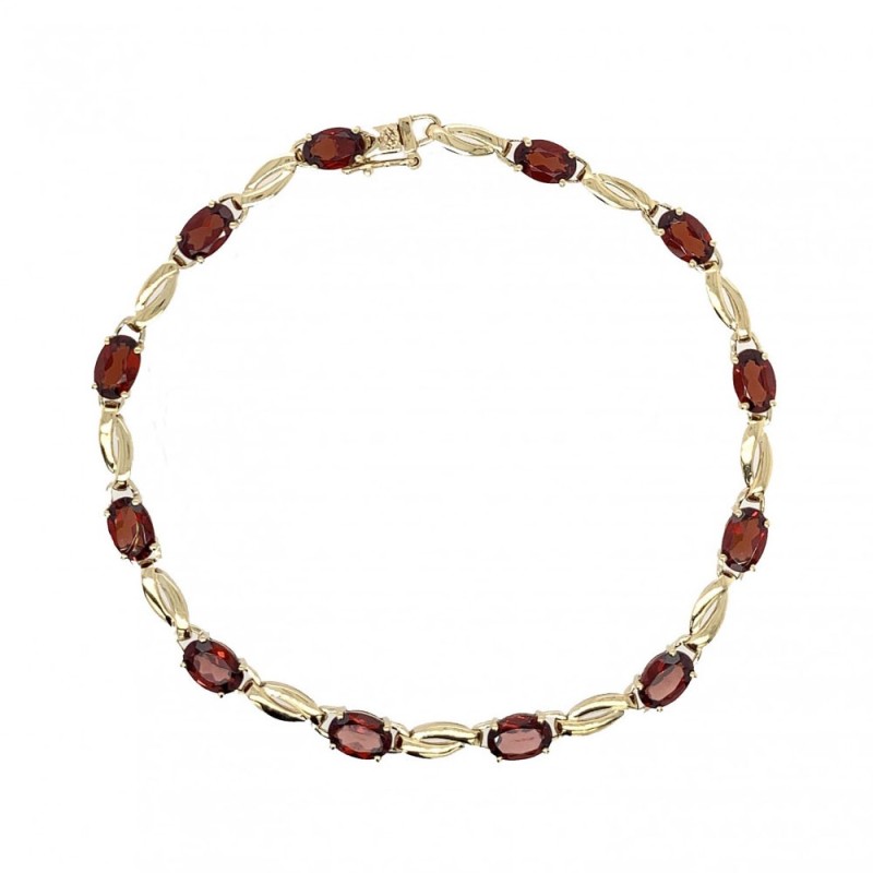 9ct Gold Oval Garnet Bracelet 9ct Gold Oval Garnet Bracelet